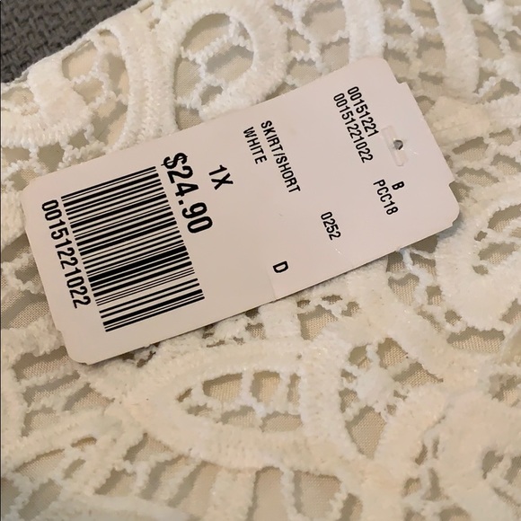 Forever 21 Plus Size White Crochet Skirt - Picture 2 of 2